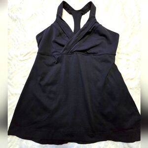 LULULEMON V-neck Racerback Tank Top. Black. Size 8